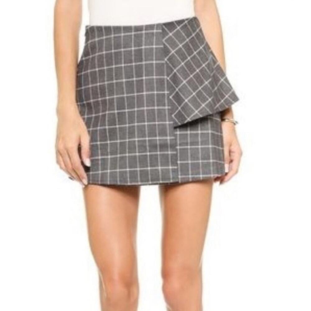 JOA Windowpane Grey And White Asymmetrical Tiered Mini Skirt Women’s Size Large